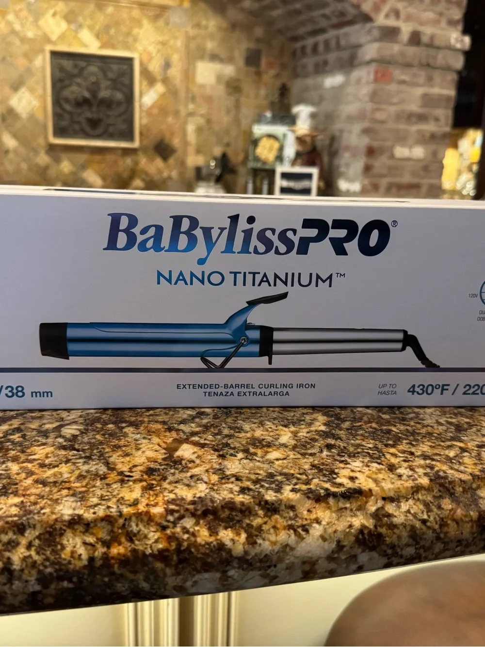 NWT BabylissPRO Nano Titanium Professional Curling Iron w Extended/Long Barrel